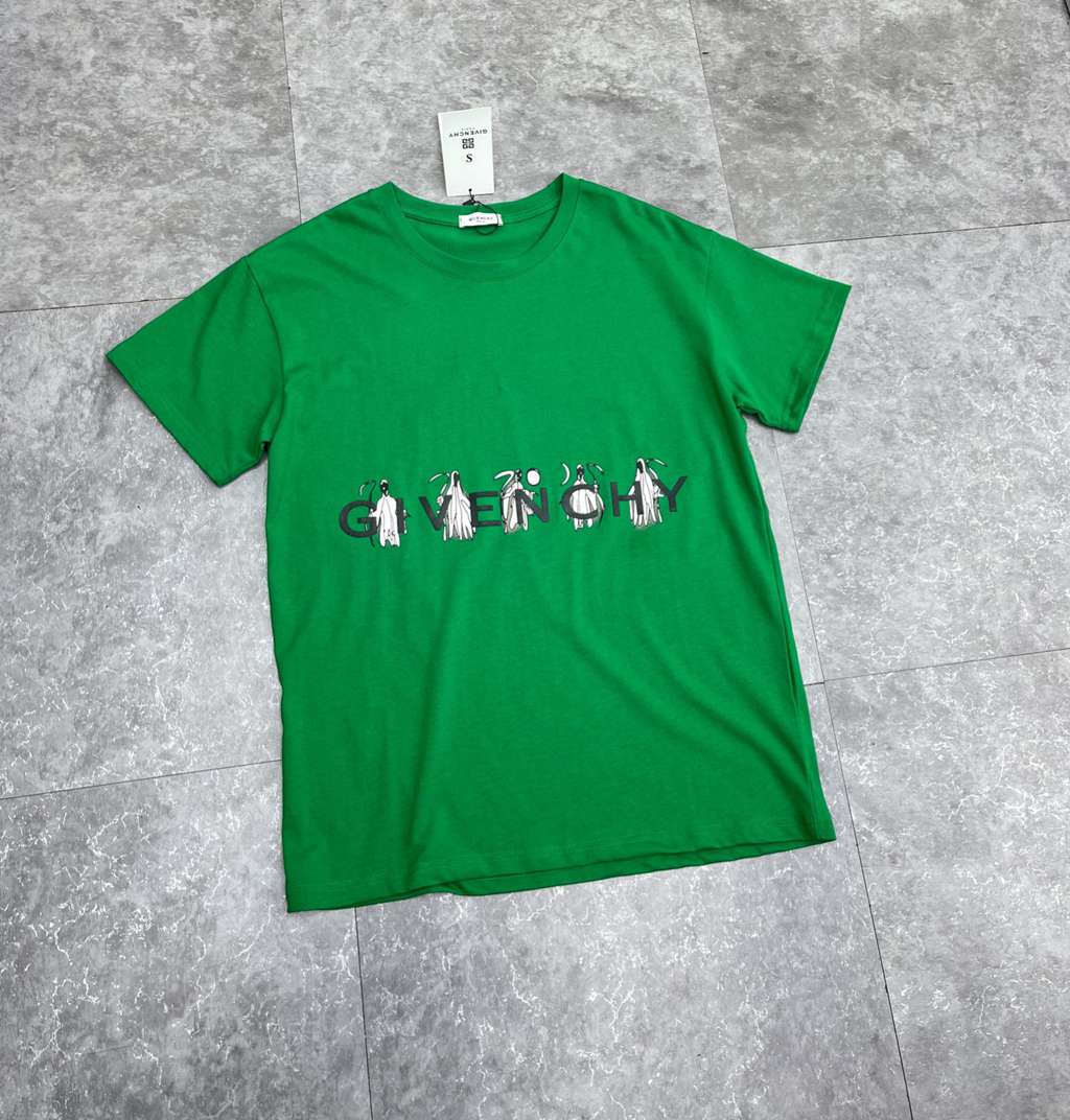 Givench* T-shirt